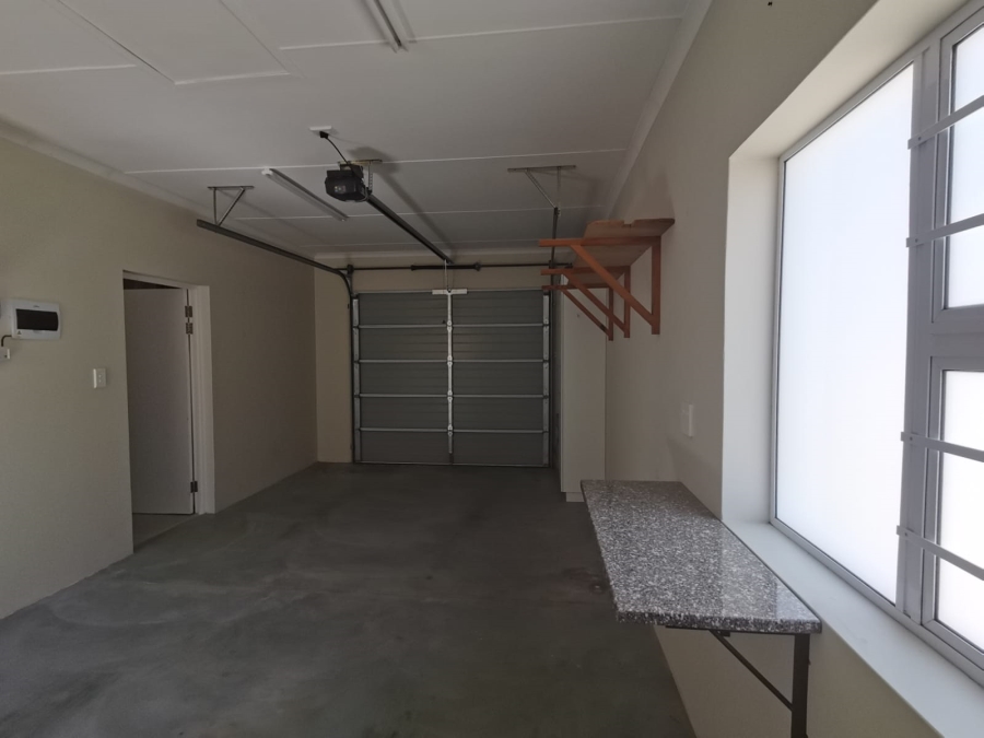 1 Bedroom Property for Sale in Heiderand Western Cape